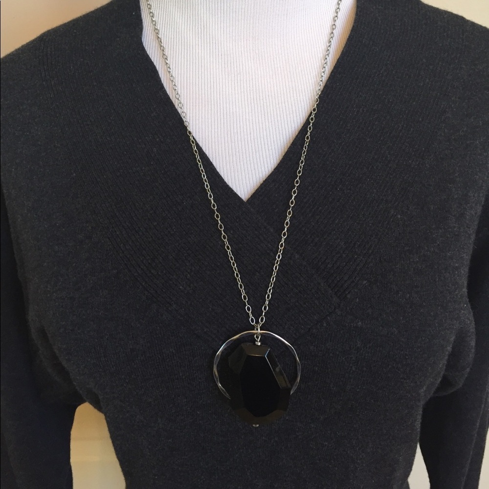 - Banana Republic loose sleeve sweater - Picture 5 of 5